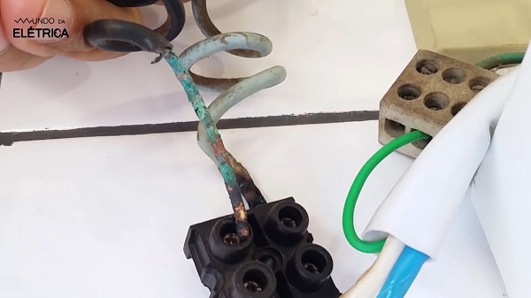 Como instalar chuveiro elétrico?