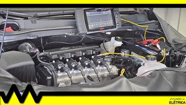 Osciloscópio mostrando sinais de um carro.